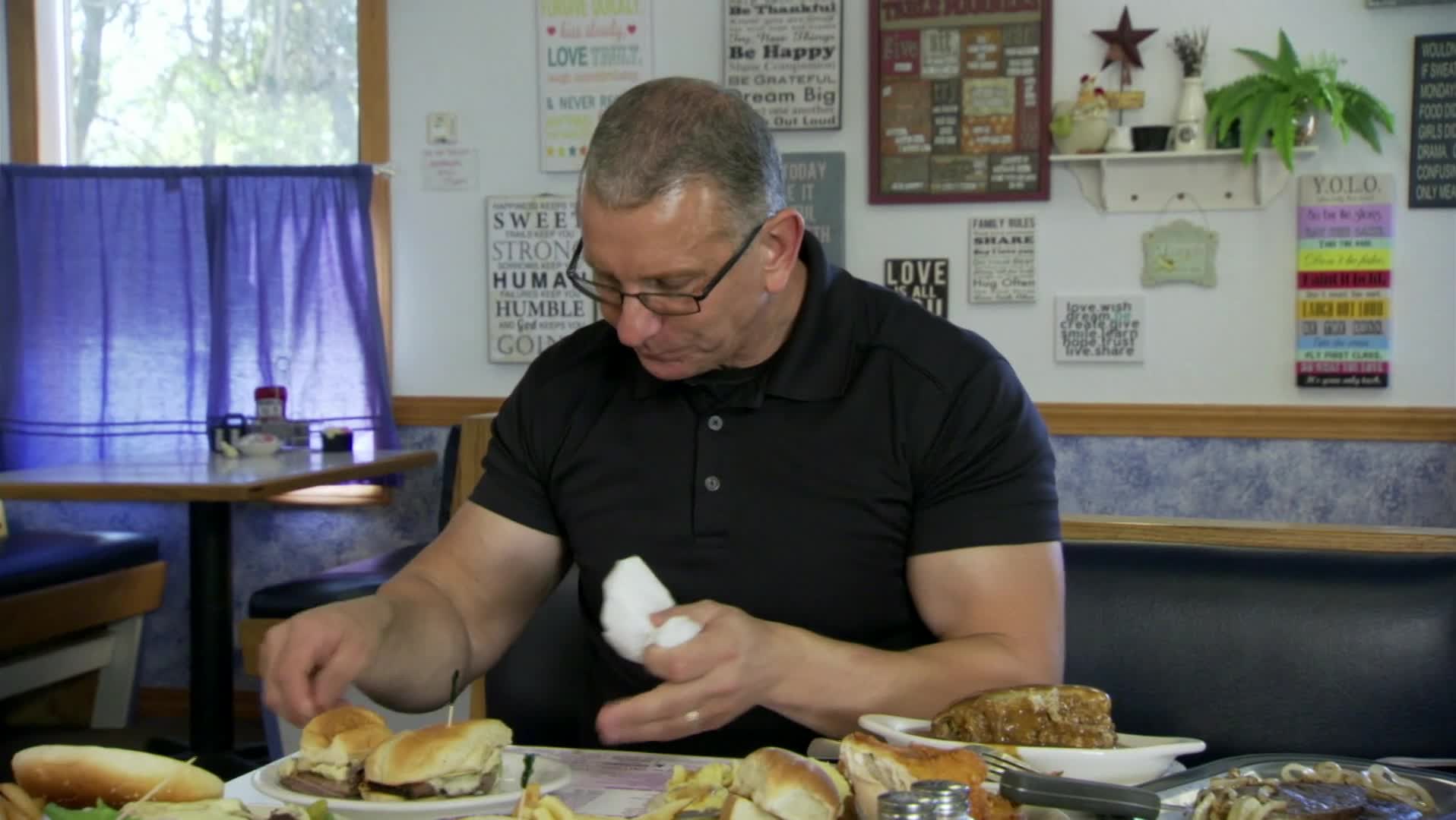 Restaurant.Impossible.S07E10.1080p.WEBRip.x264-CBFM