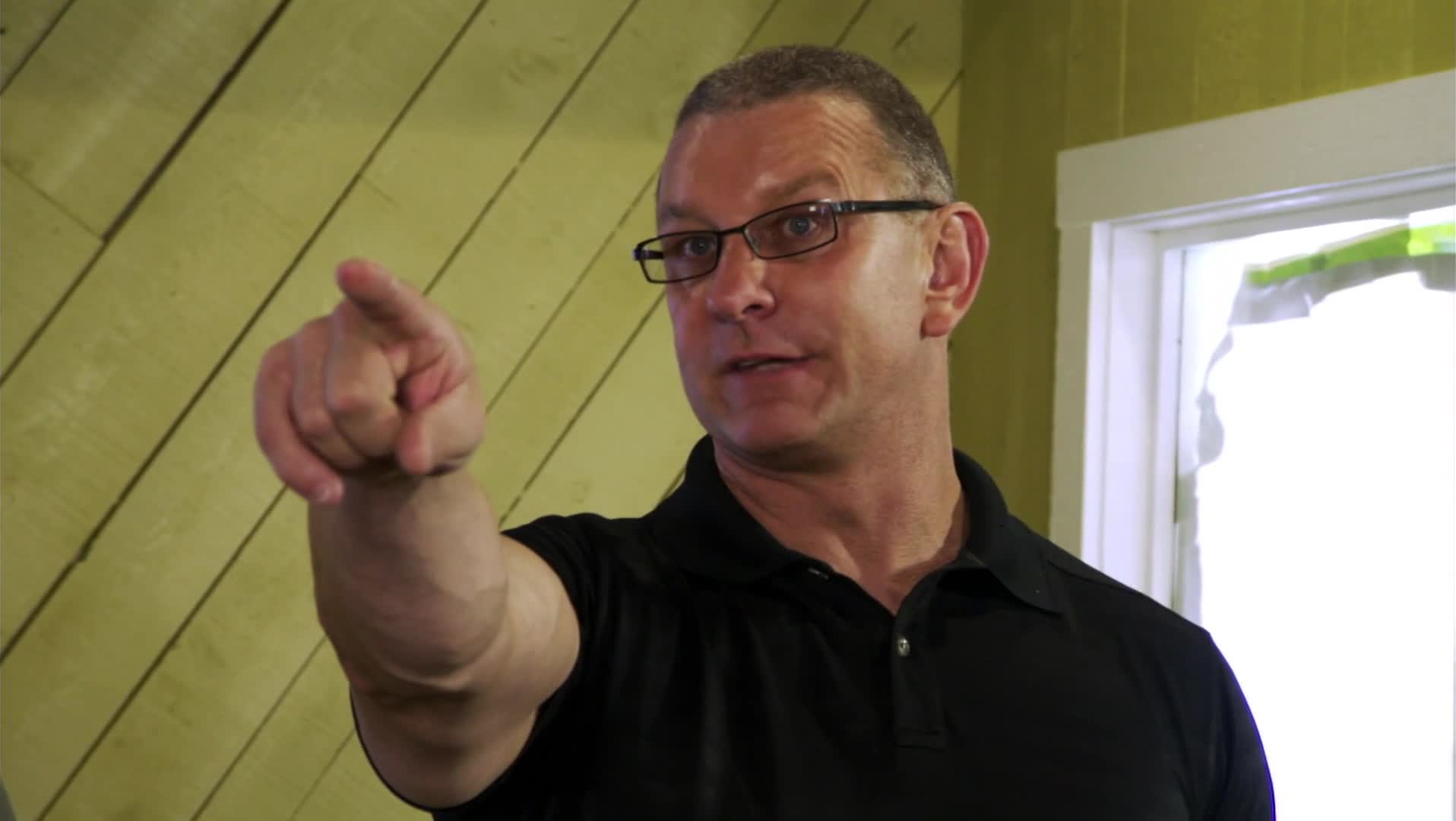 Restaurant.Impossible.S05E02.1080p.WEBRip.x264-CBFM