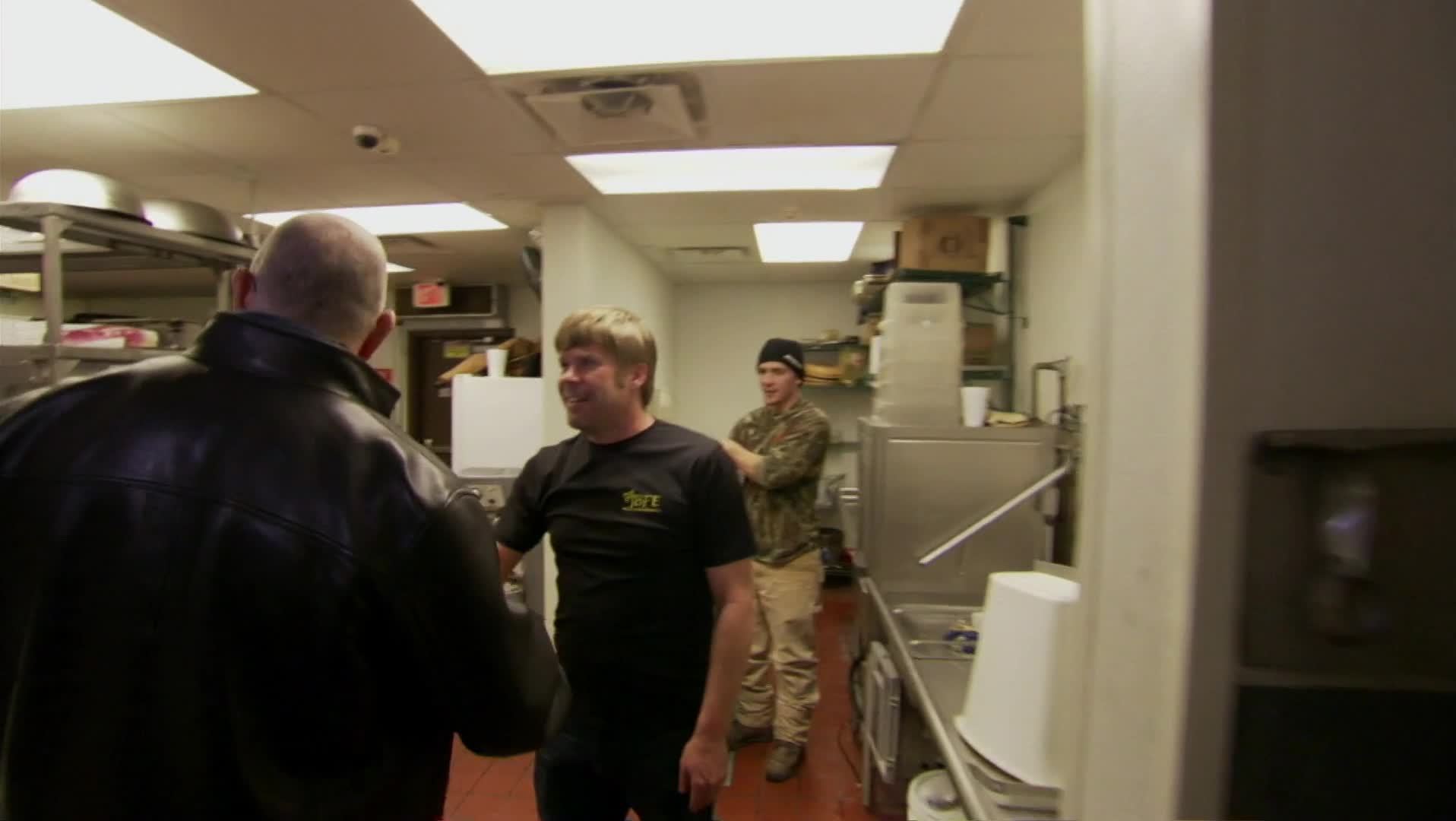 Restaurant.Impossible.S13E03.1080p.WEBRip.x264-CBFM