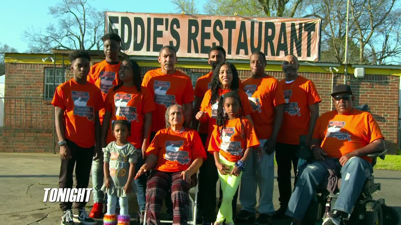 Restaurant.Impossible.S21E09.Legacy.on.the.Line.720p.WEBRip.X264-KOMPOST