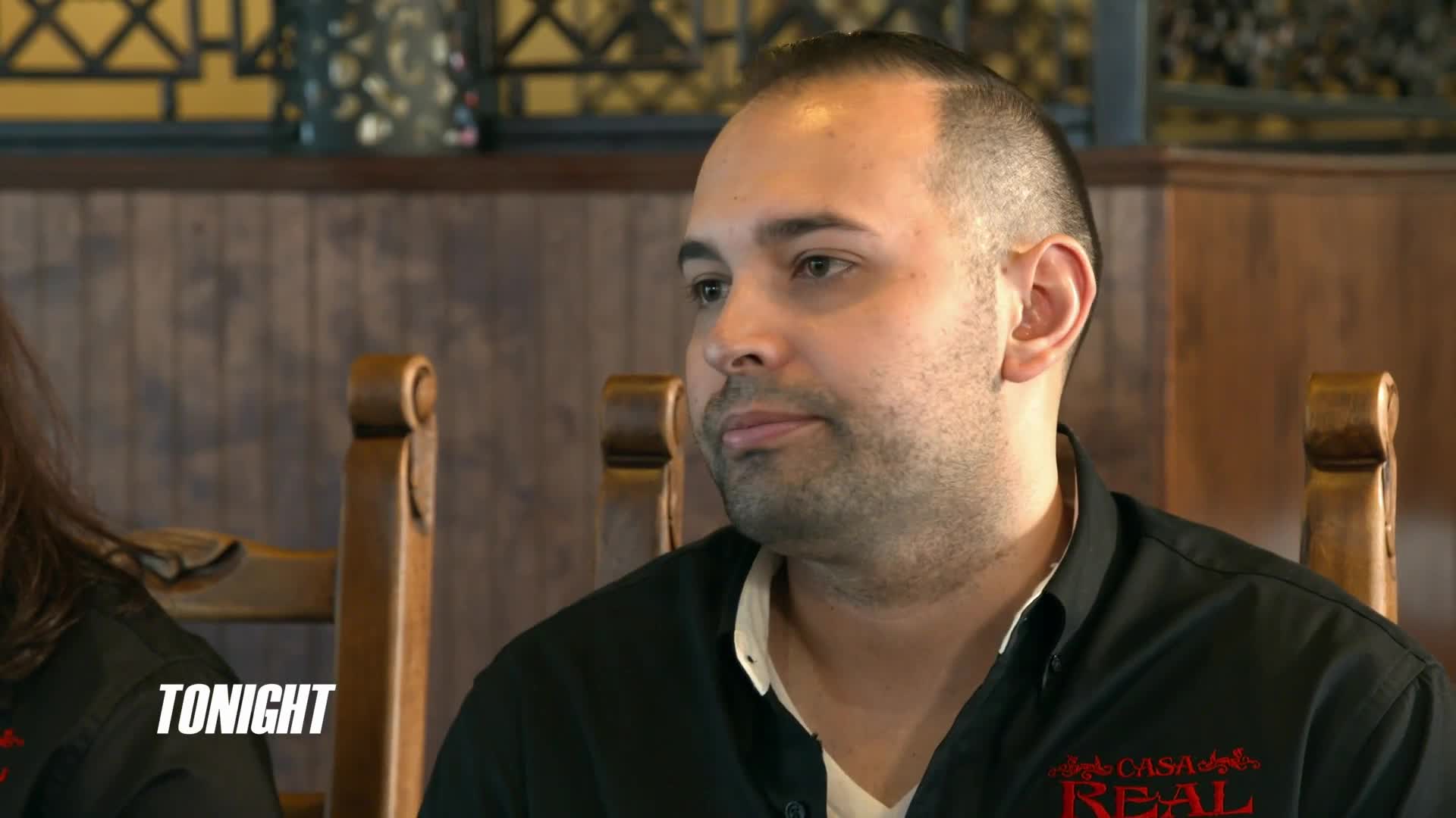 Restaurant.Impossible.S20E06.Virtually.Impossible.1080p.WEBRip.x264-KOMPOST