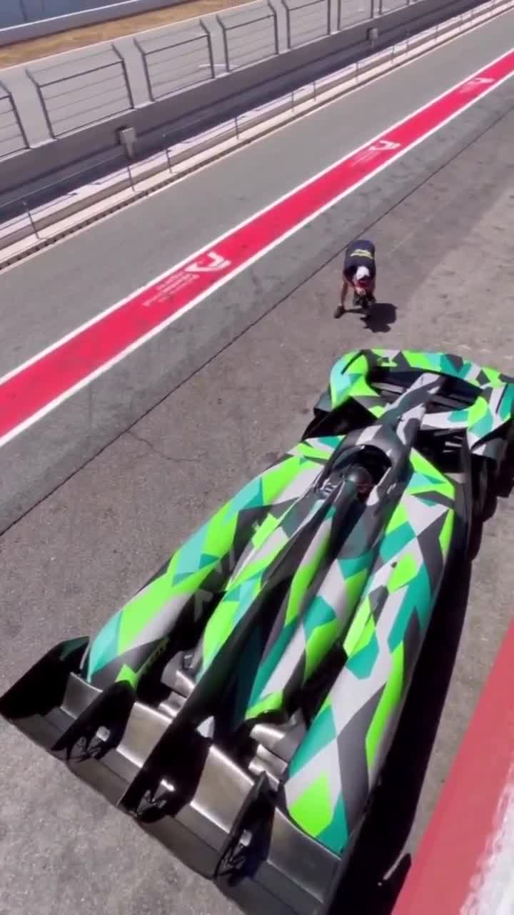 First close-up look at Aston Martin's