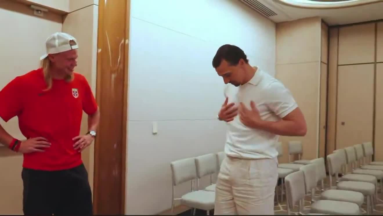 Zlatan Ibrahimović the moment he met Erling Haaland