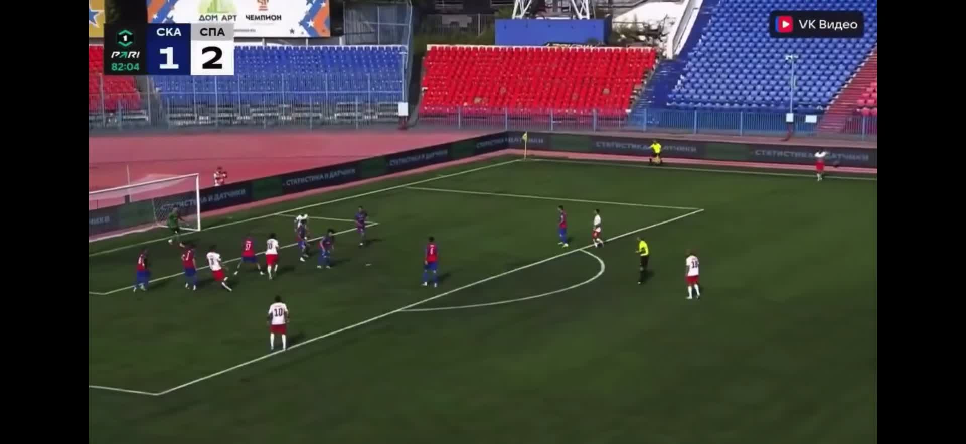 rapidsave.com_unique_long_throw_style_which_led_to_a_goal_in-nlg09i8hbcih1