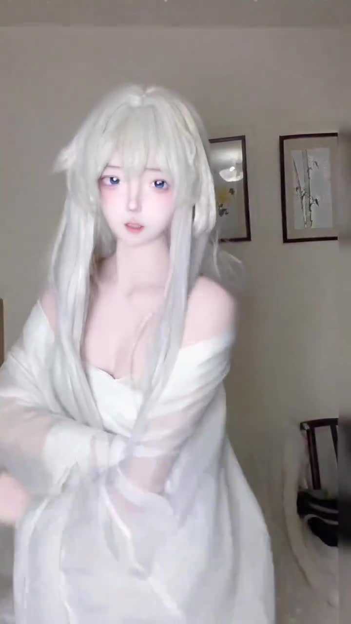 1000004579