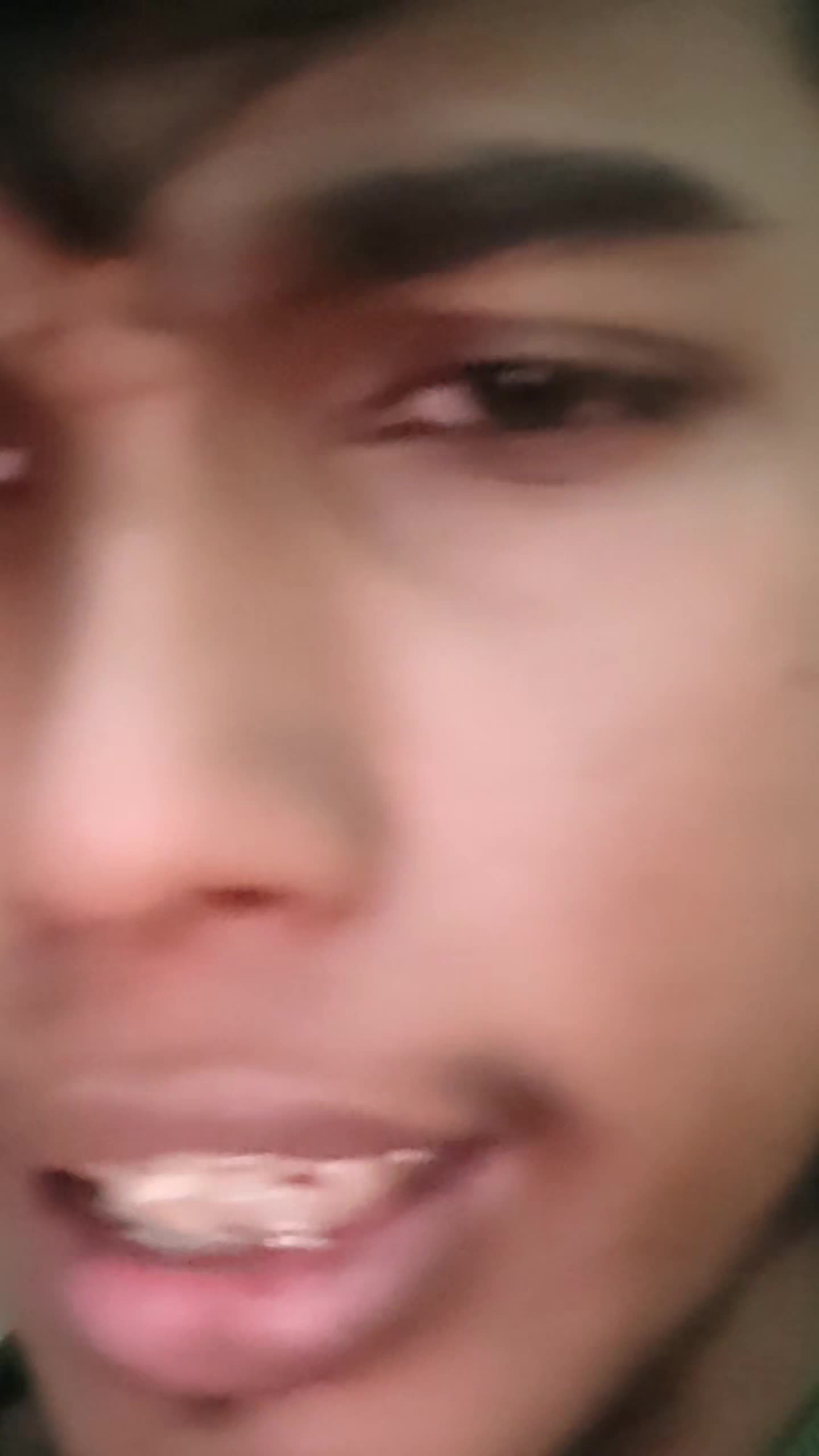 1000737124
