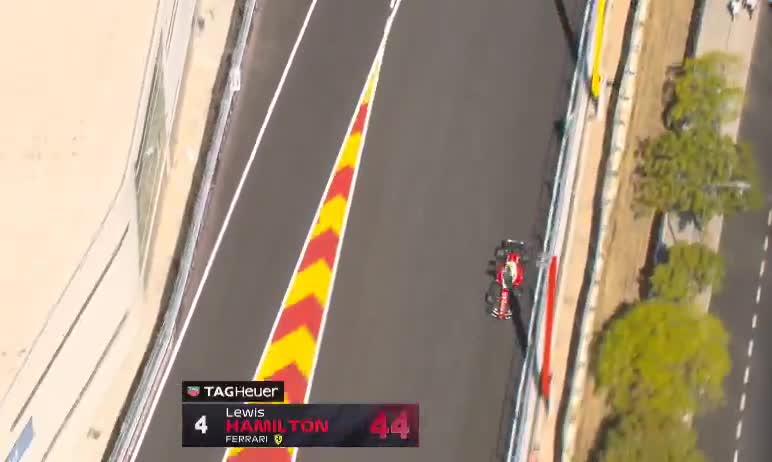 This is how the crash into Lewis Hamilton’s wall happened.