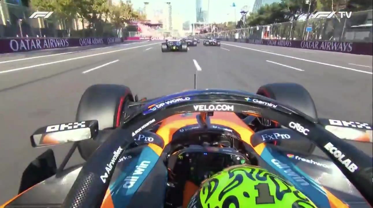 ray_-_lando_having_an_amazing_restart_and_getting_two_cars_just_to_get_take_VcDB7l