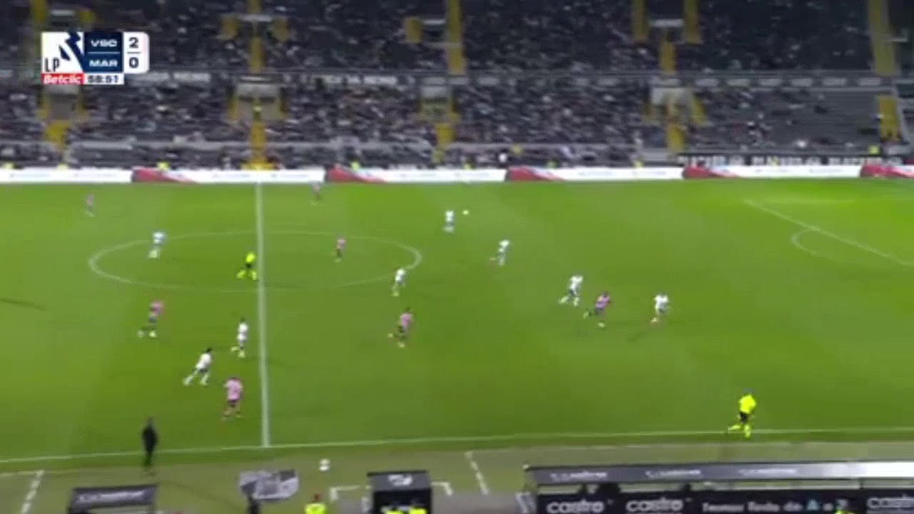 Vitória de Guimarães 3-0 Marítimo — Oumar Camara 60'