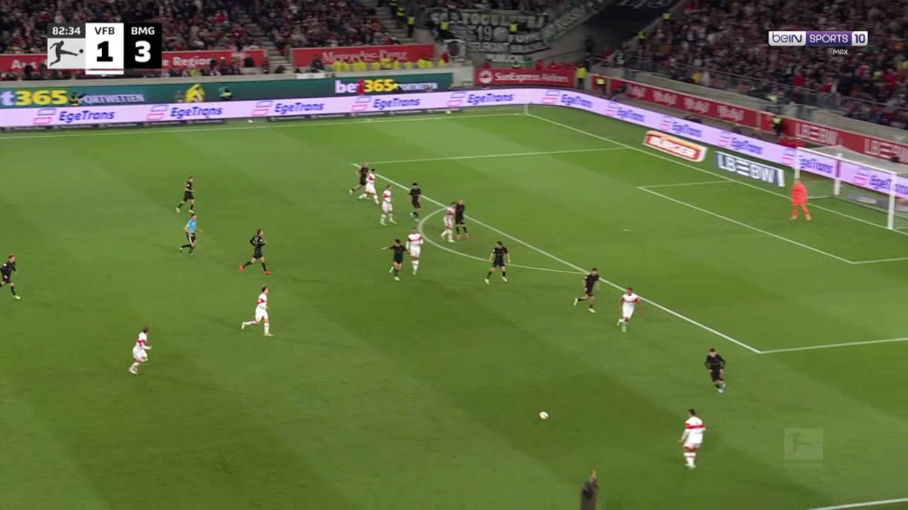 Stuttgart 2-3 Borussia Mönchengladbach — Ermedin Demirovic 83'