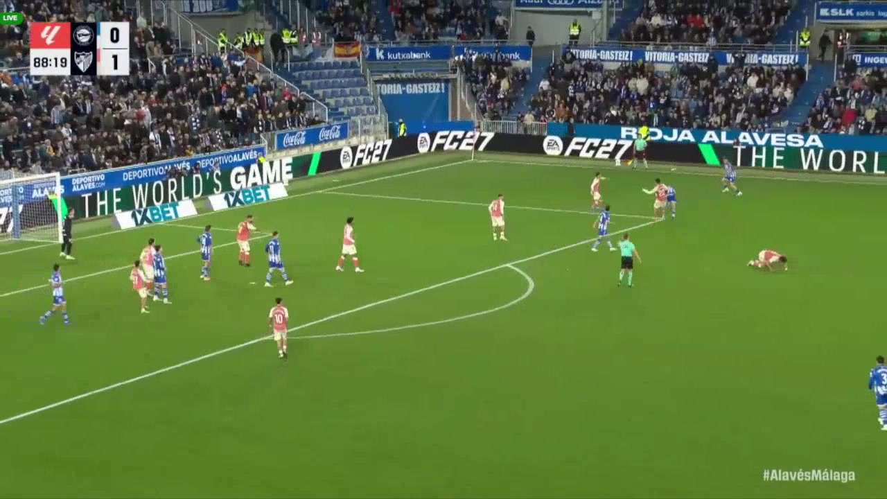 Deportivo Alavés 1-1 Málaga — Aitor Manas 89'