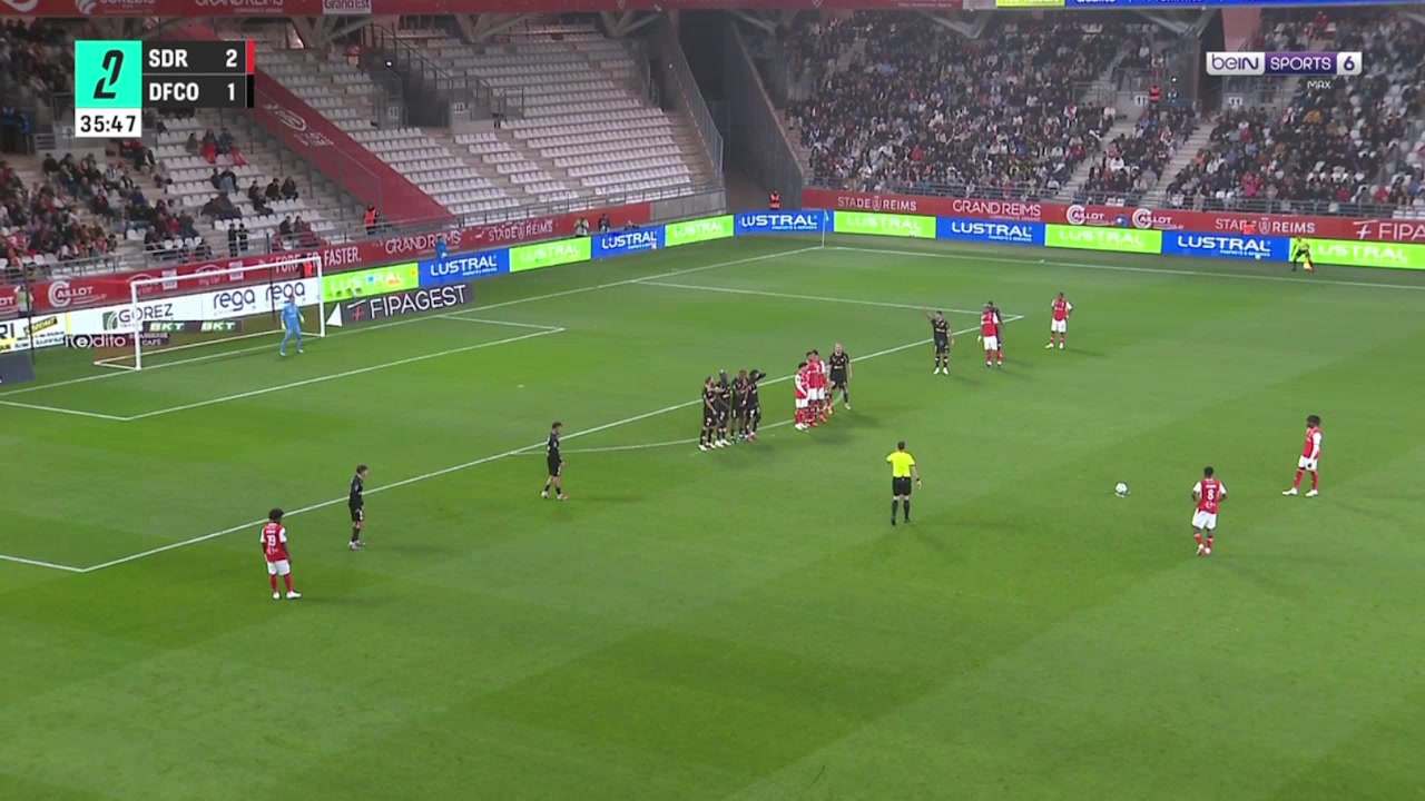 Reims 3-1 Dijon — Daouda Guindo free-kick 36'