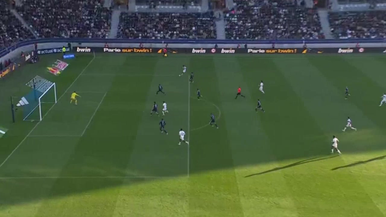 Paris FC 1-1 Rennes — Estéban Lepaul penalty 29'