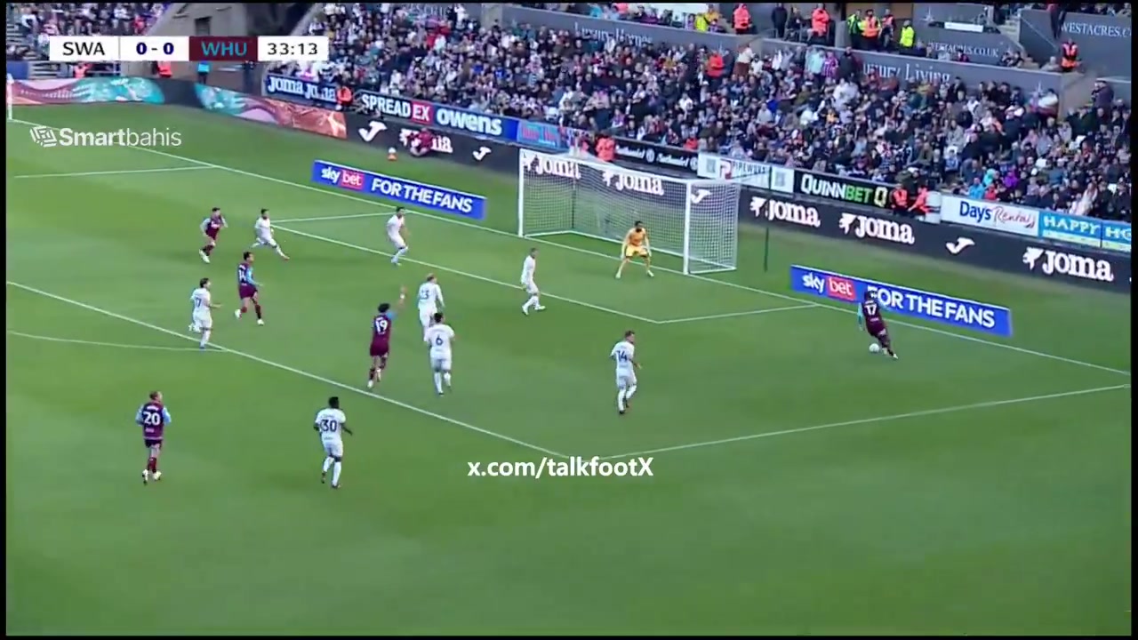 Swansea City 0-1 West Ham United — Divine Mukasa 34'