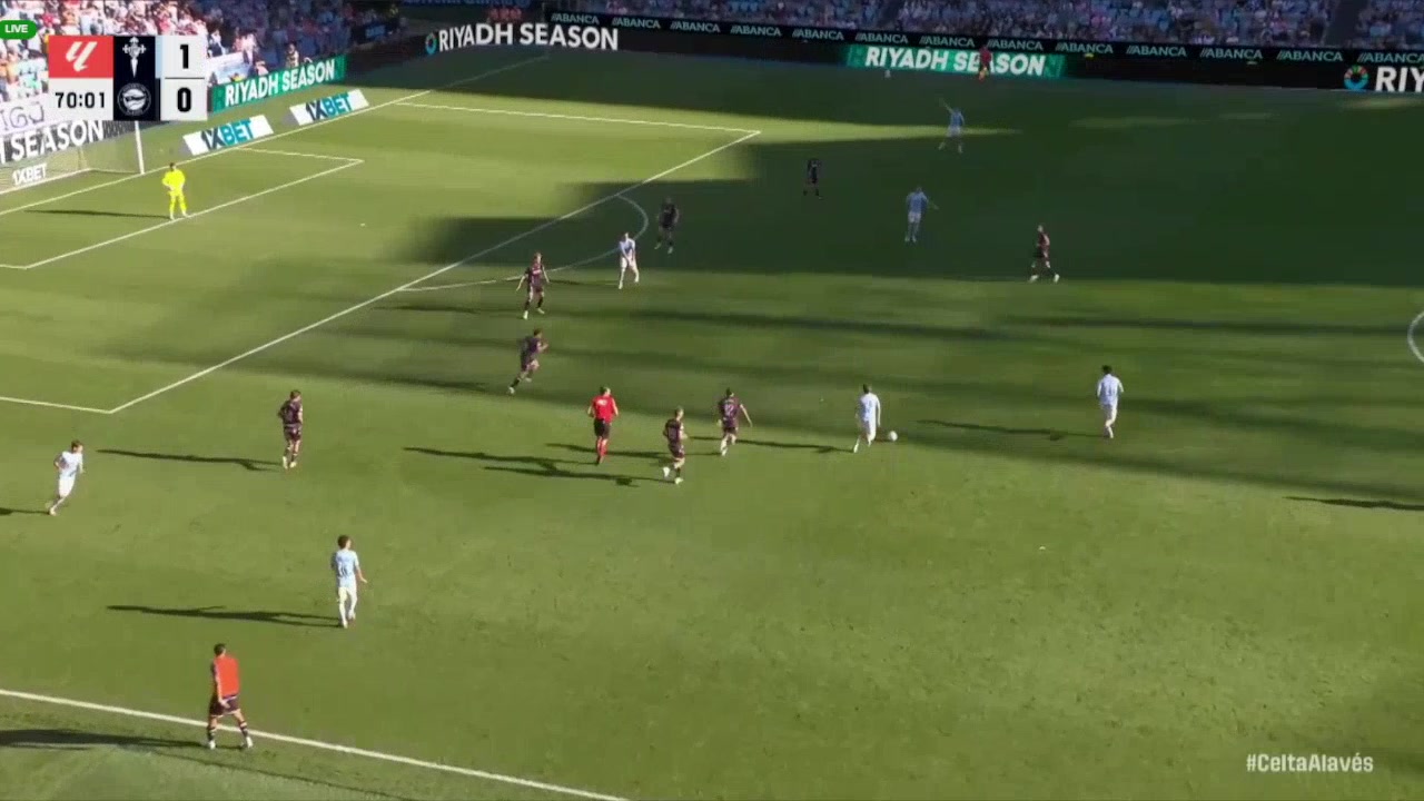 Celta Vigo 2-0 Deportivo Alavés — Javier Rodriguez 71'