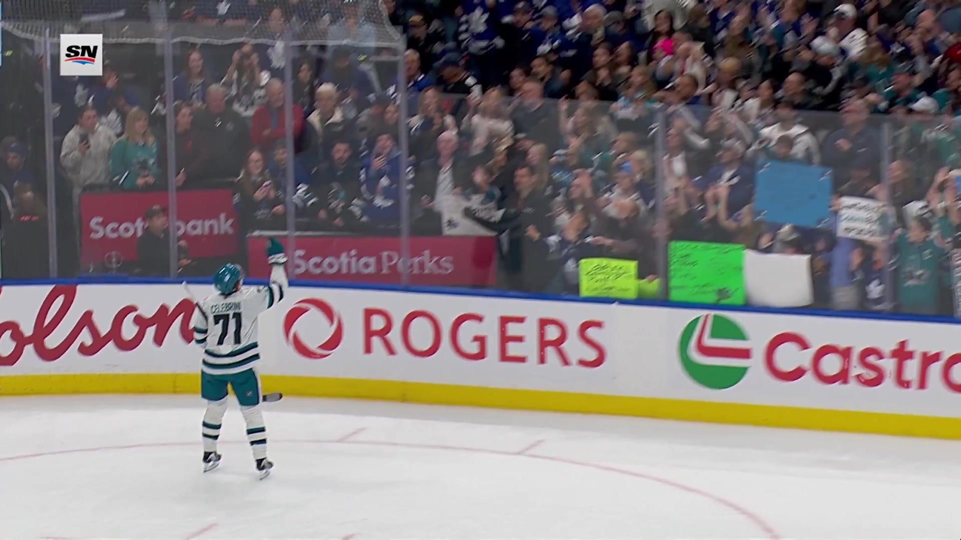 Mack drew a huge crowd during warmups.