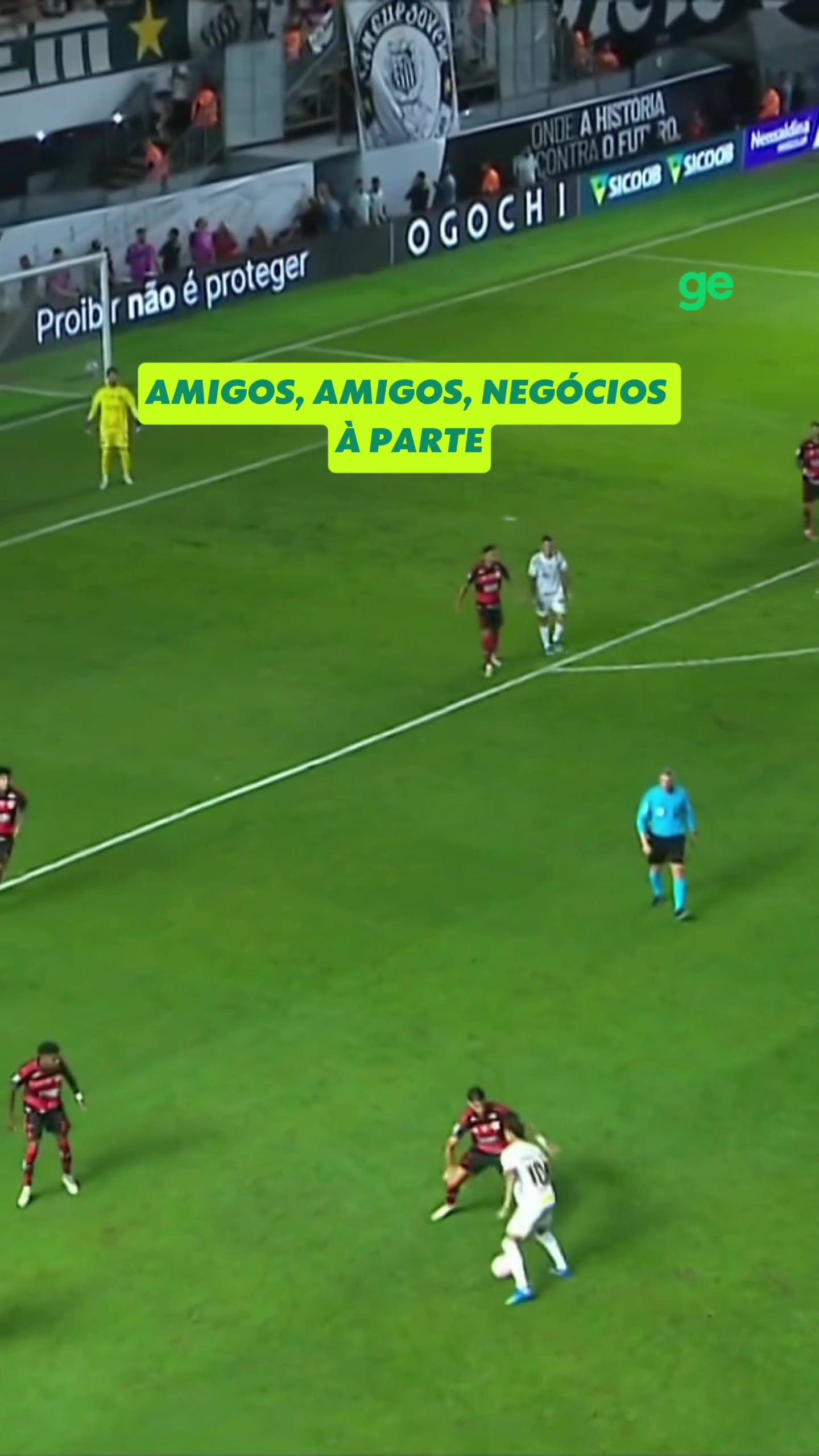 Lucas Paquetá and Neymar Jr face off in the Brasileirão