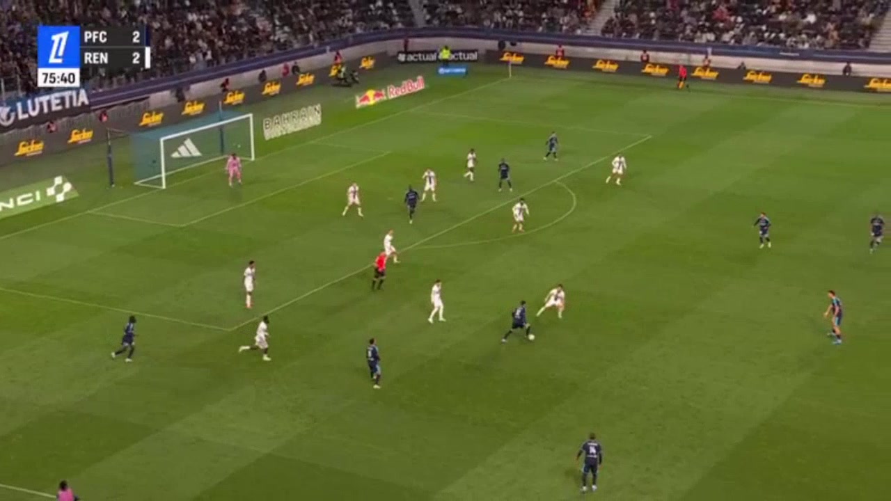 Paris FC 3-2 Rennes — Lassine Sinayoko 76'