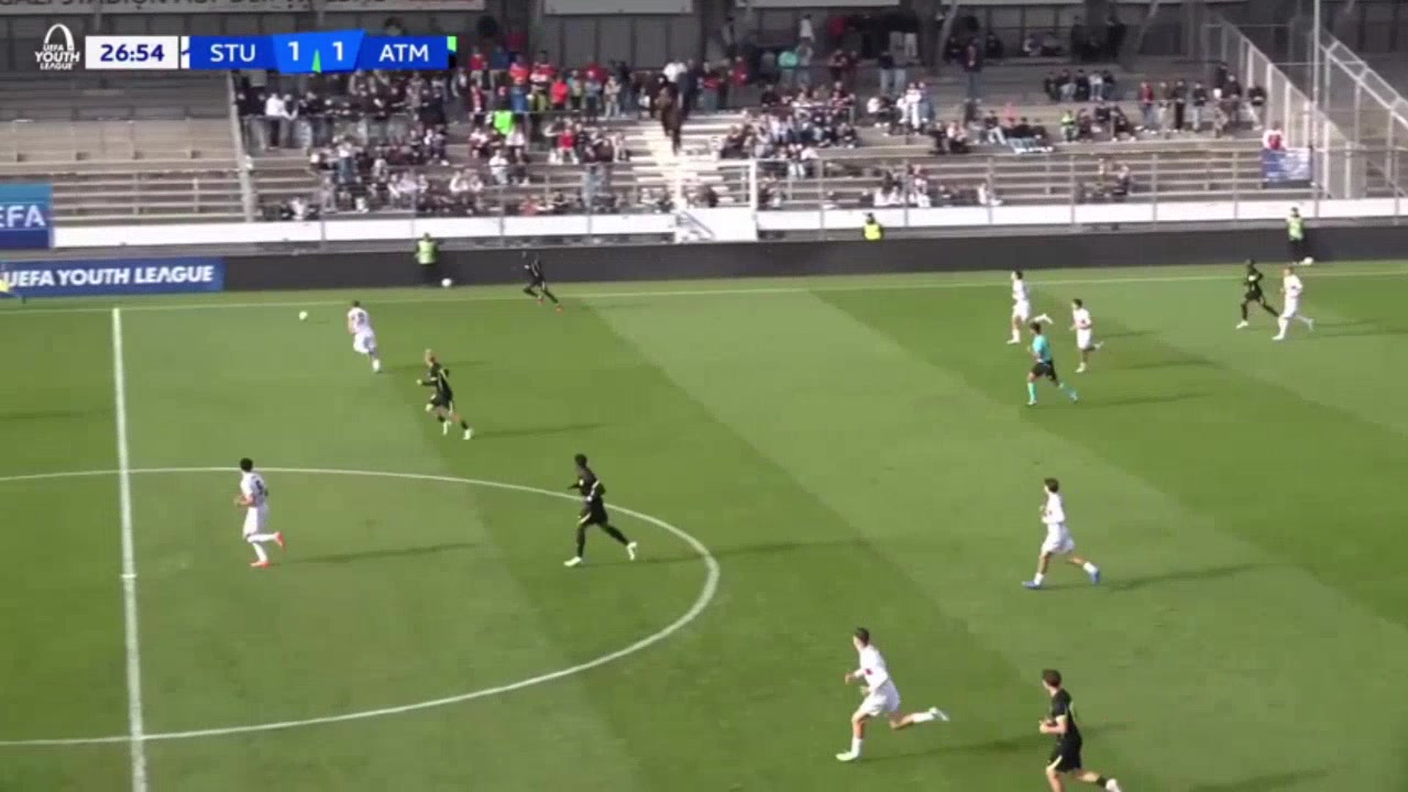 Stuttgart 1-2 Atlético Madrid — Gabriel Obama Mangue 28'